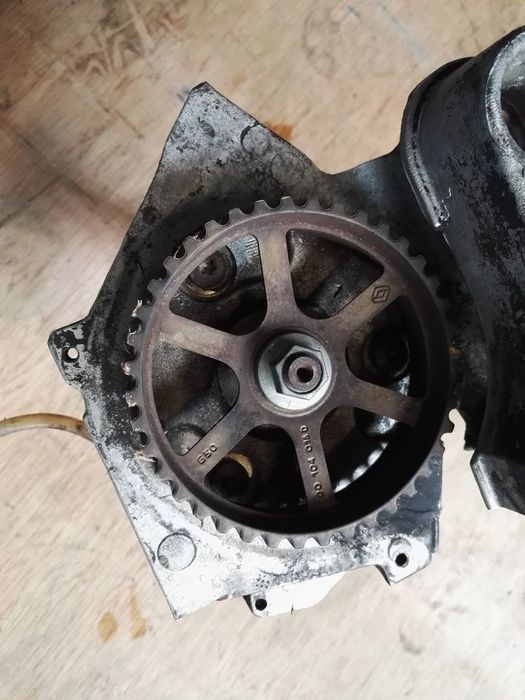 koło rozrządu pompy wtryskowej trafic vivaro 1.9