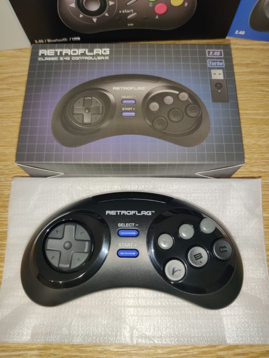 Геймпад RETROFLAG SEGA Classic 2.4G накладки на стики