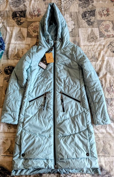 Демісезоне жіноче пальто