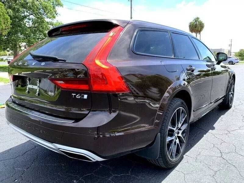 2017 Volvo V90 T6 AWD