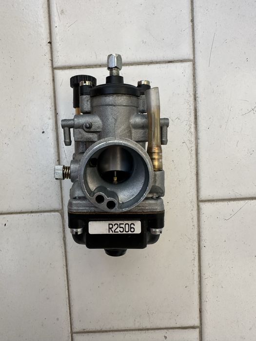 Carburador de moto NOVO