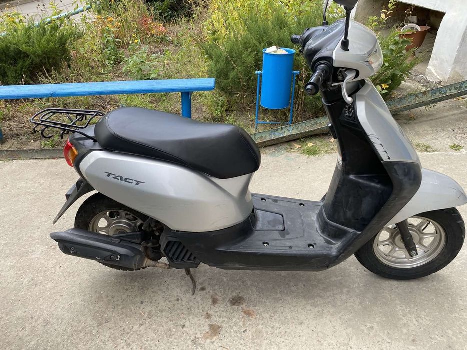 Honda Tact AF-75 2016
23000 
Торг уместен