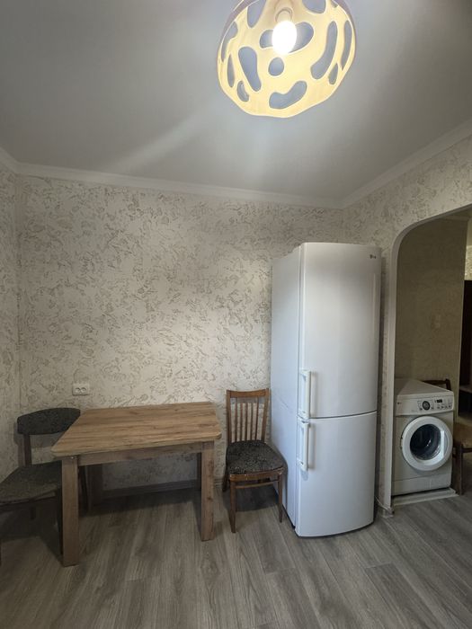 Аренда однокомнатная квартира 1/10 Бериславское шоссе