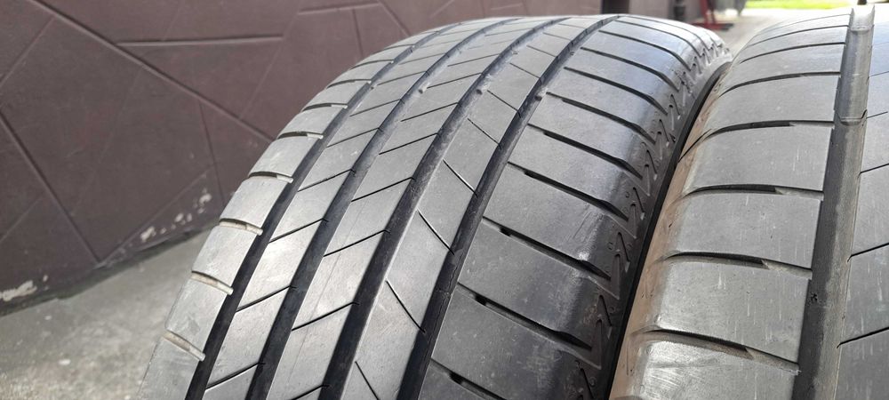 Opony letnie  Bridgestone  235/55 R17 H XL VW         103H