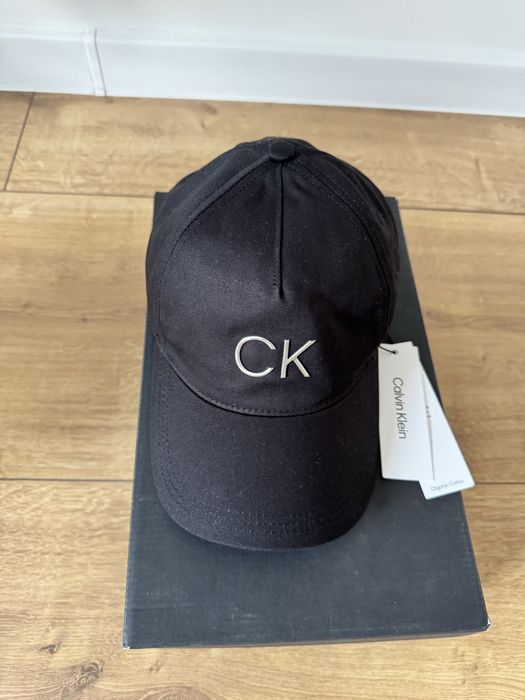 Calvin Klein nowa czapka z daszkiem