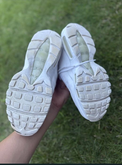 Nike air max 95/Ідеальний Стан/42 розмір/white
