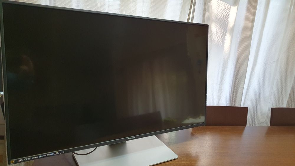 МОНИТОР ViewSonic 
VX4380-4K