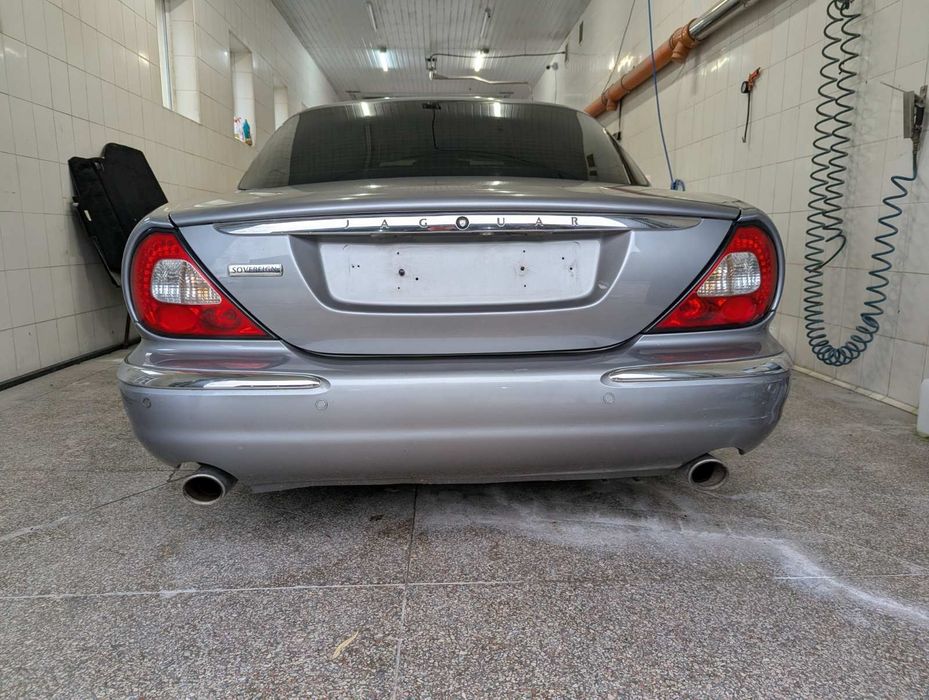 Розбираю на болти JAGUAR XJ8 X350 SOVEREIGN 4.2  Лонг 2006р.