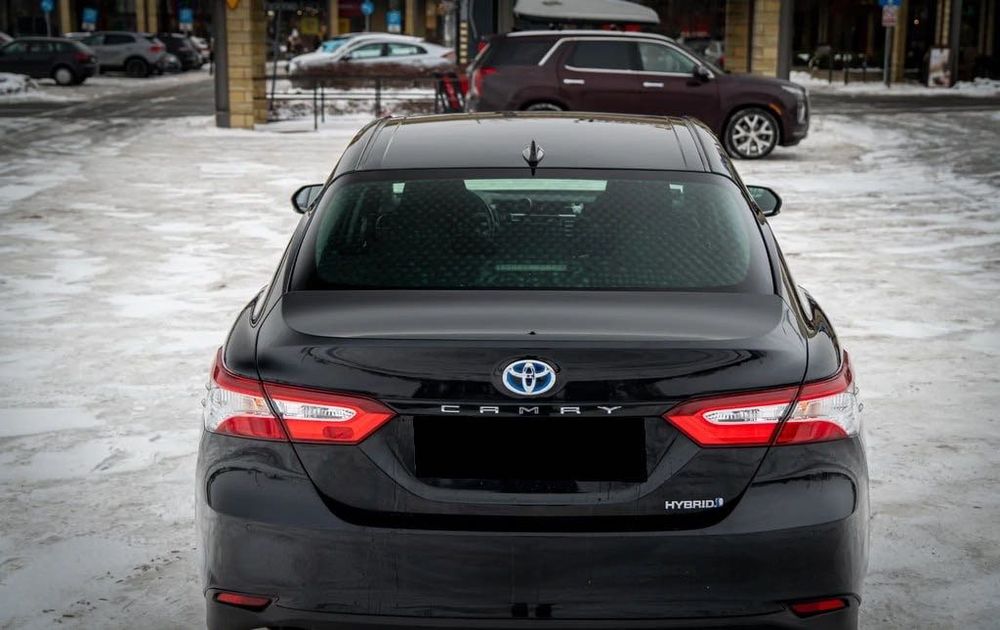 Toyota Camry 2.5 Hybrid 2020