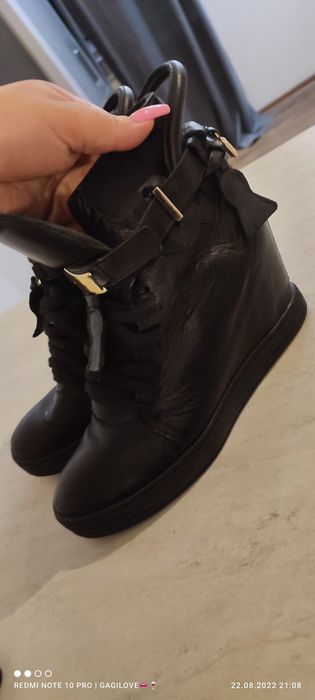 Sneakersy Skórzane