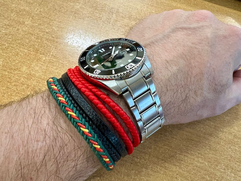 Casio MDV-107 Marlin