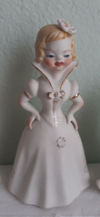 Boneca Branca de Neve.  Porcelana bisquit