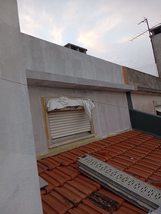 Pinturas interiores e exteriores