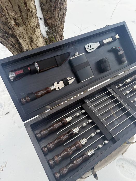 Подарочные Шампура в кейсе-столике для барбекю гриля мужу куму брату