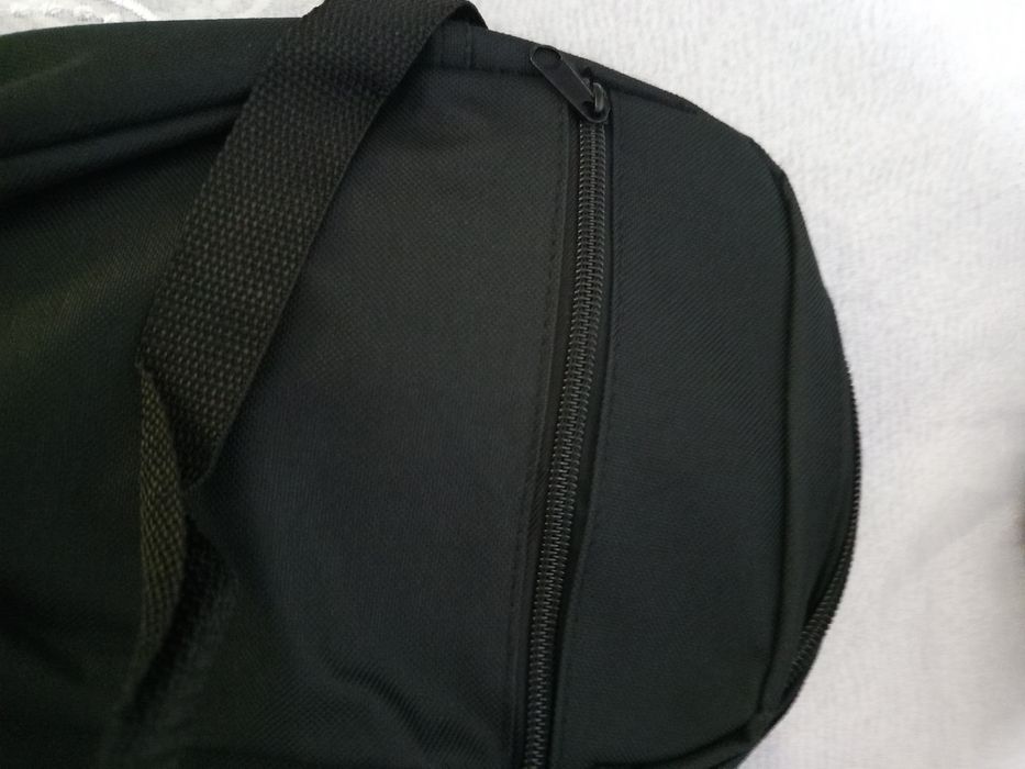 Mochila escolar conjunto.