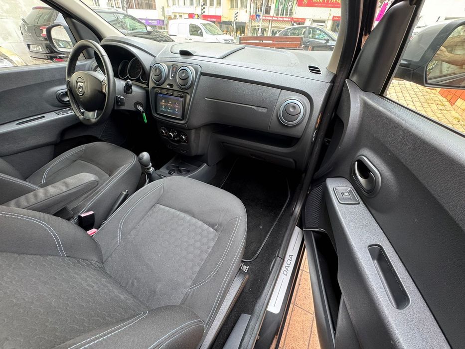 Dacia Lodgy 1.5 DCi - 7 Lugares - 18 Meses de Garantia