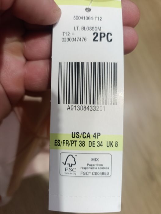 Акція!!!Рожева нова сукня,гарної якості.