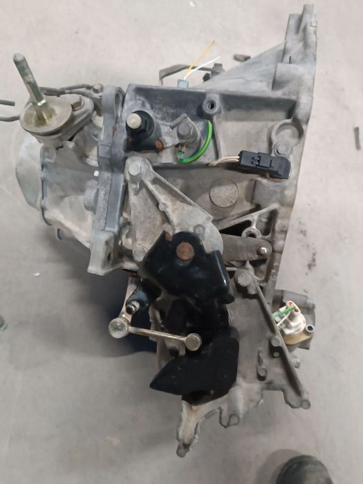 Caixa de velocidade PSA - 2.0 HDI ( 20DL64 )