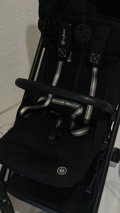 Коляска Cybex beezy
