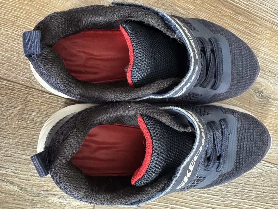 Кросівки Skechers 30р