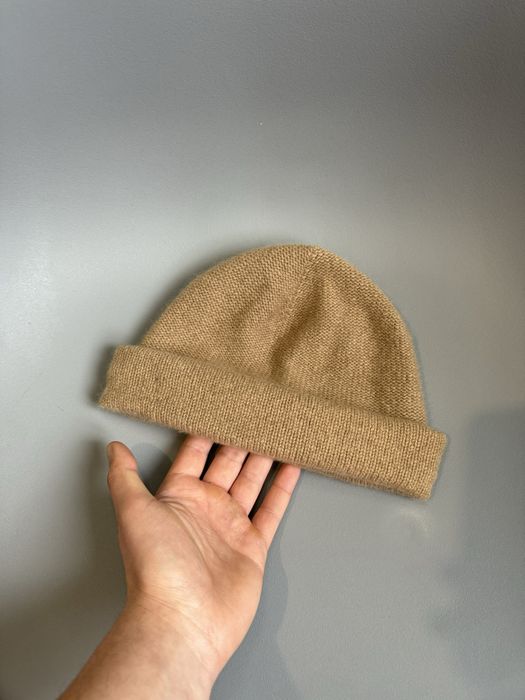 Кашемировая шапка COS в бежевом цвете (оригинал)