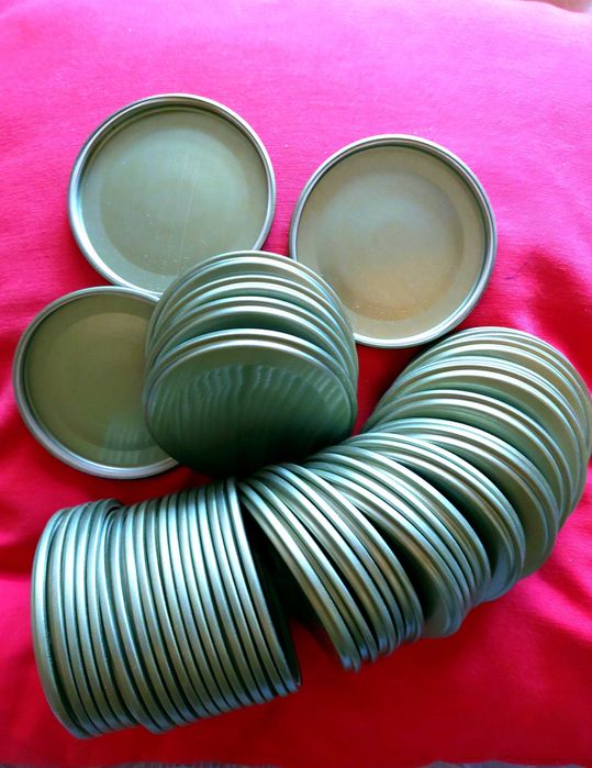 Металлические крышки для консервации толщина 0,22 белые и желтые НОВЫЕ