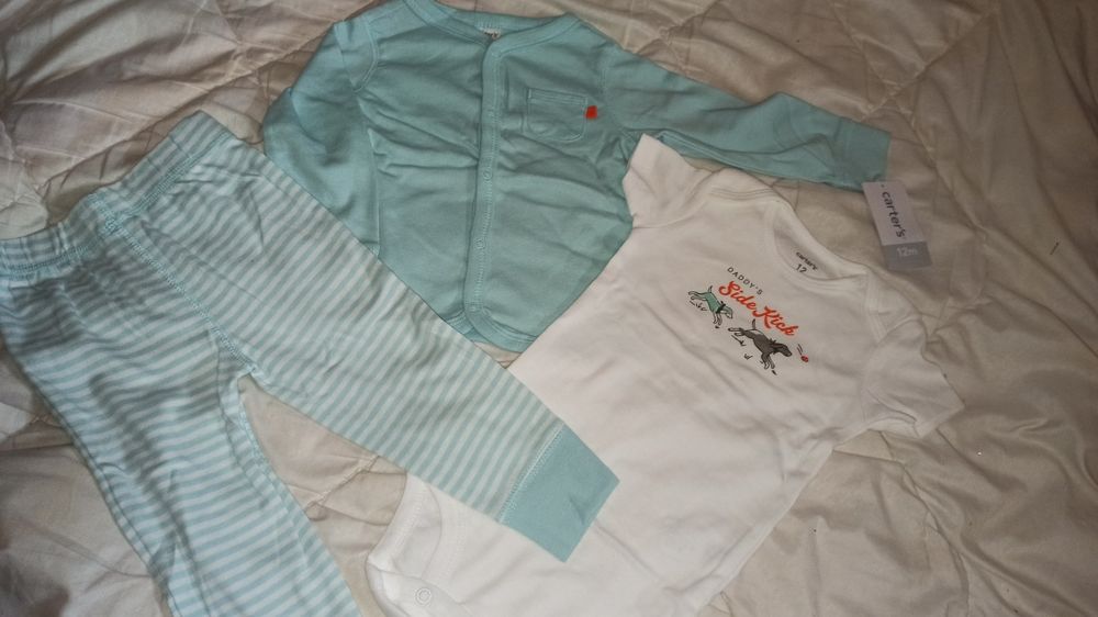 Качественный комплект,детская одежда carter's, комплект тройка 12м
