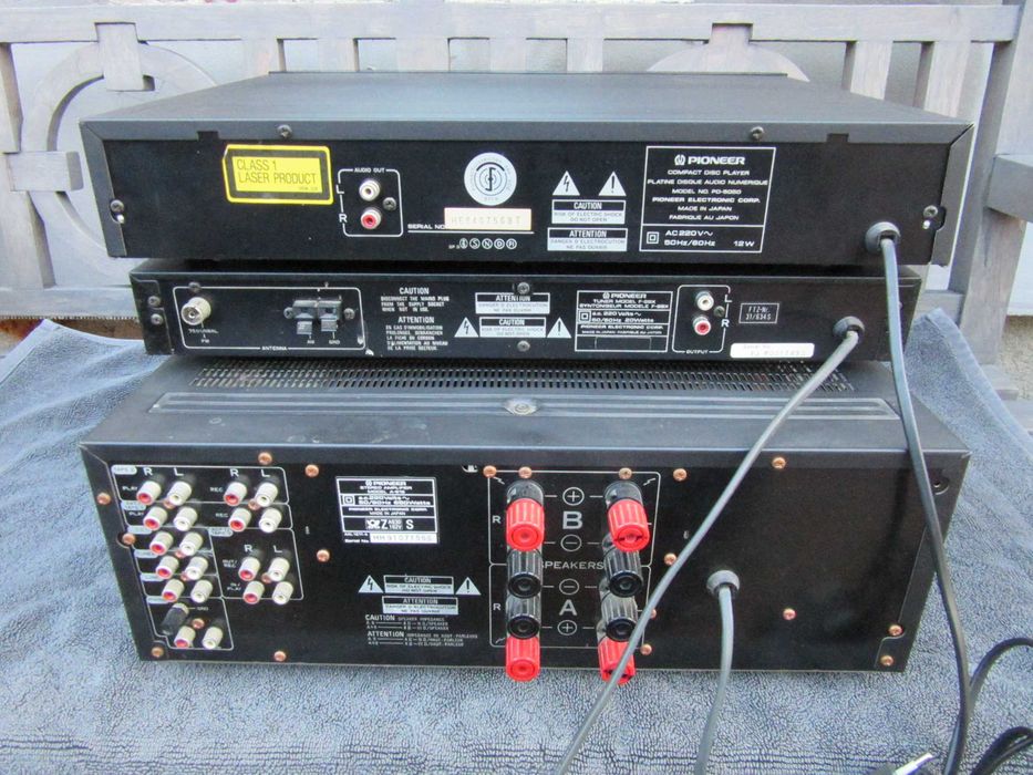 Wieża stereo Pioneer wzmacniacz A 616 odtwarzacz CD PD5050 tuner F 99X
