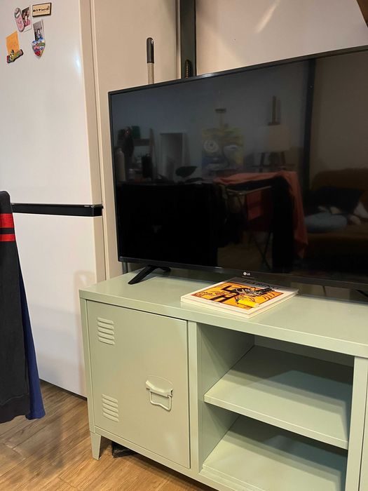 Smart TV LG 43" Ultra HD 4K - Usada, perfeito estado