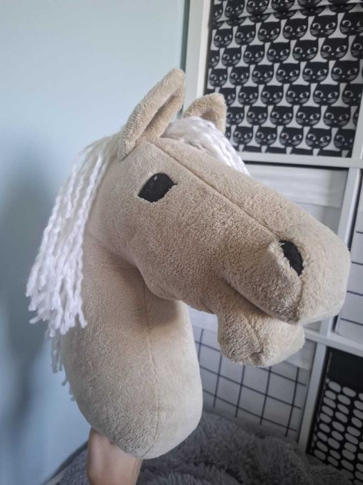 Hobby Horse - izabelowaty