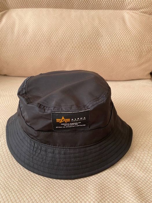 Alpha Industries панама