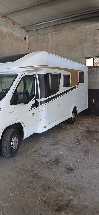 Autocaravana Carado T447 2017