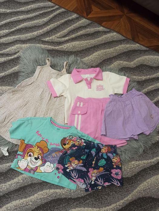 Лот одягу на літо костюм