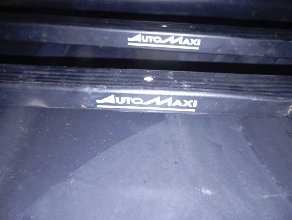 Mala de Tejadilho G3 Krono 320L + Barras de Tejadilho AutoMaxi Incluídas