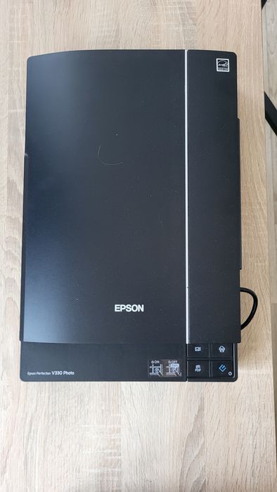 Сканер Epson perfection V330
