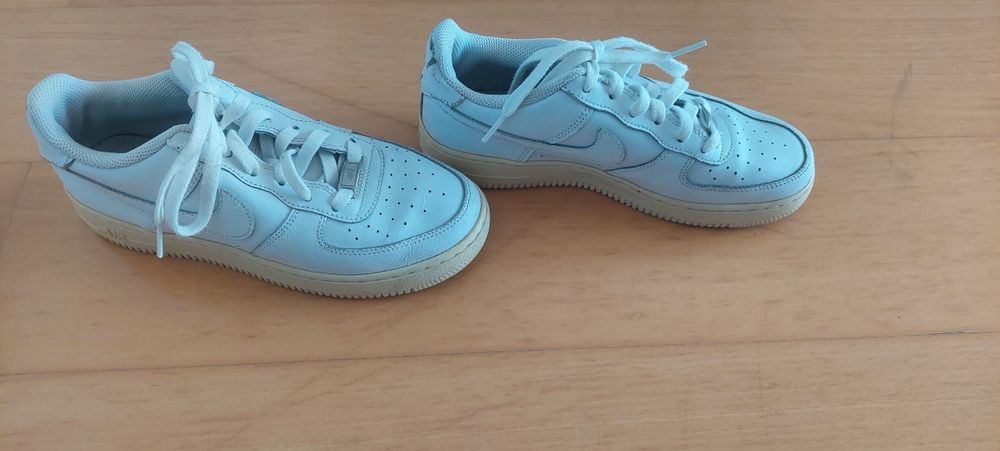 Tenis Nike air Brancos