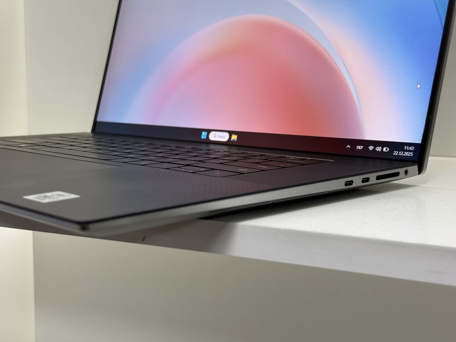 i7-10750H | NVIDIA | 32 RAM | 512 SSD | 17.3 IPS | Dell Precision 5750