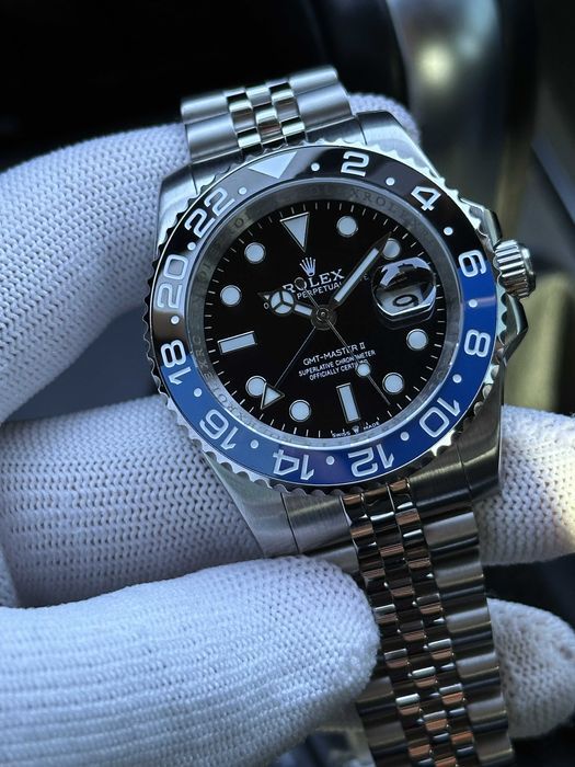 Швейцарские часы Rolex GMT Master II Batman. Два часовых пояса.