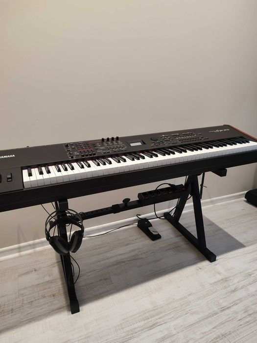 Statyw pianino keyboard