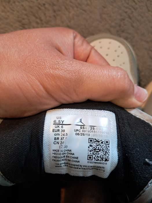 Buty damskie Jordan 1 retro szare light smoke