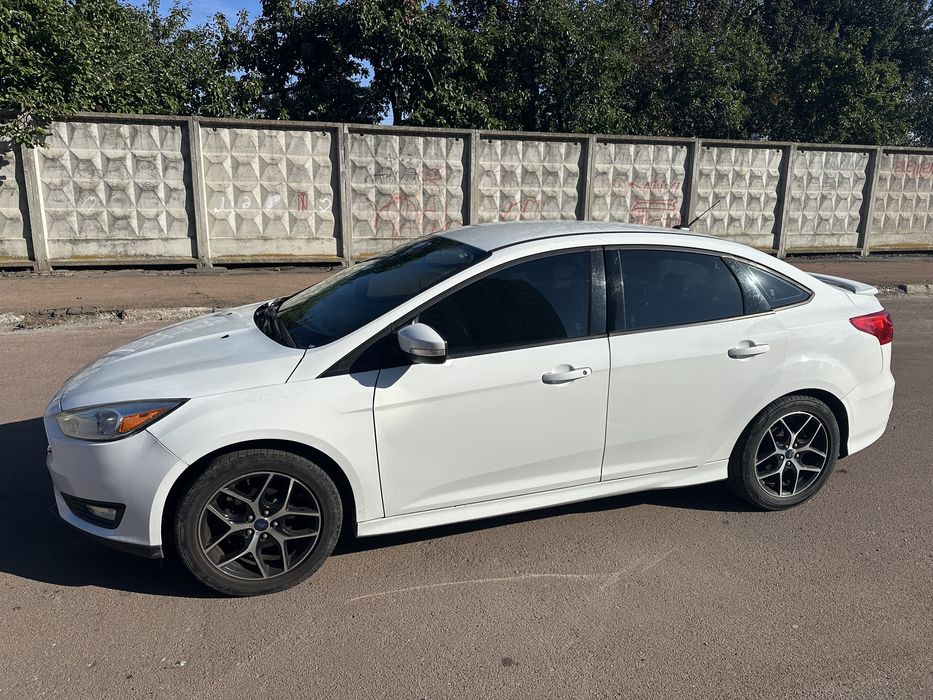 Продам своє авто Ford Focos