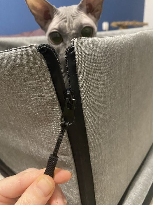 Автокрісло. Переноска доя котів та собак