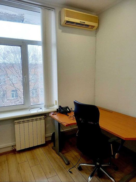 Ярославів Вал 21-Г  Центр Золоті Ворота Простора (229 кв м)