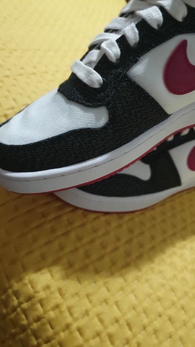 Sapatilhas Nike bota