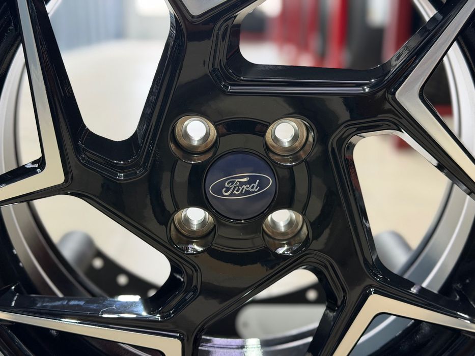 Нові диски Ford R17 4x100 REPLICA FD561 Black Machined Face