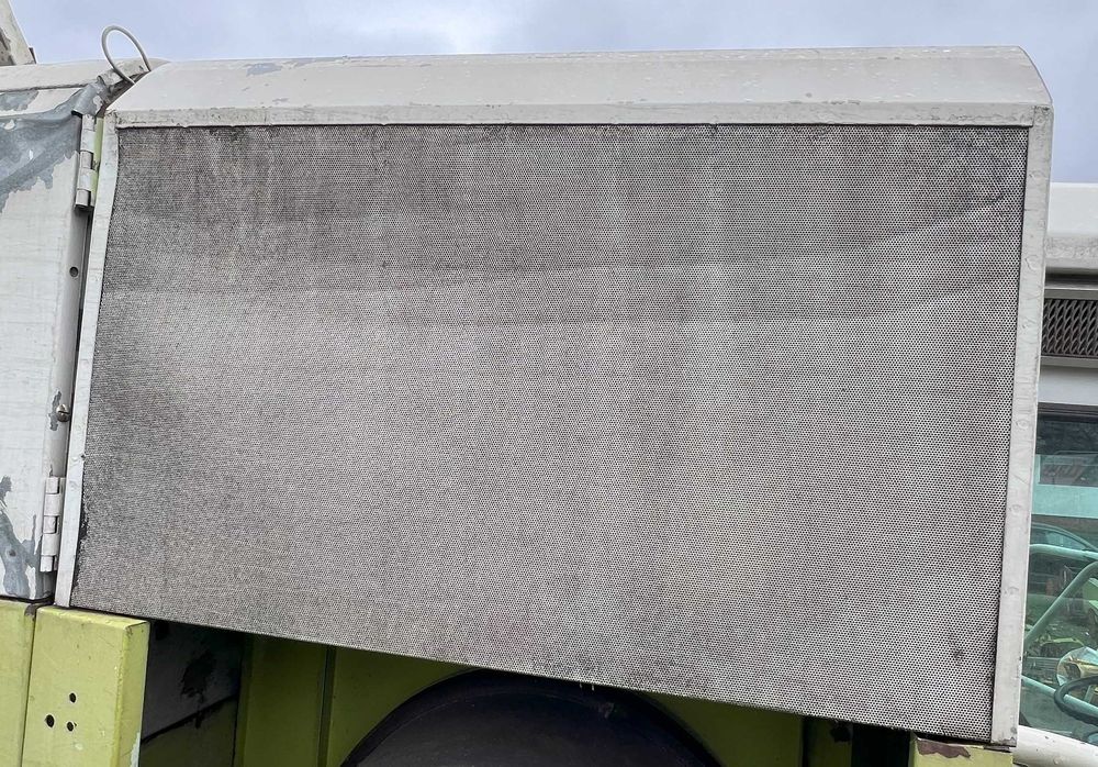 Osłona zbiornika ziarna kombajn claas Dominator 112CS,  Commandor inn