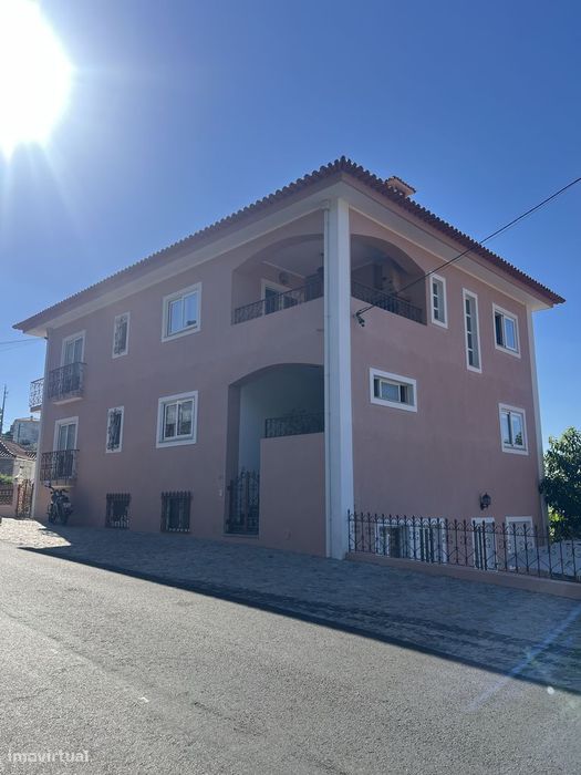 Casa T2 mobilada para arrendar