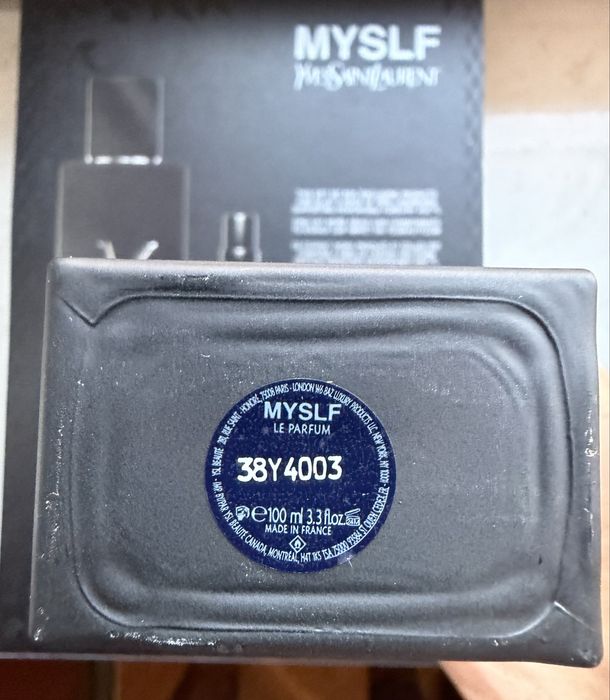 Sprzedam perfumy Yves Saint Laurent Myslf Le Parfum 100ml