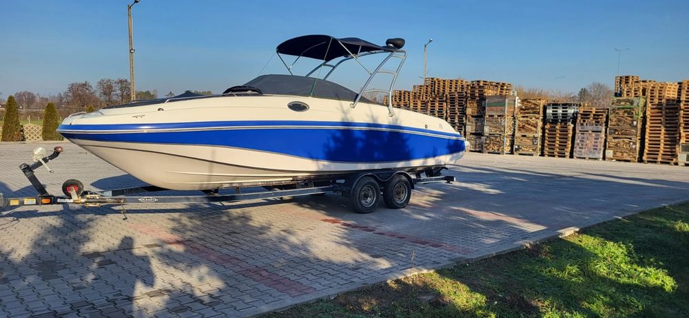Łódź motorowa zamiana  bowrider motorówka Tahoe 254 14 osób 6.2 wtrysk