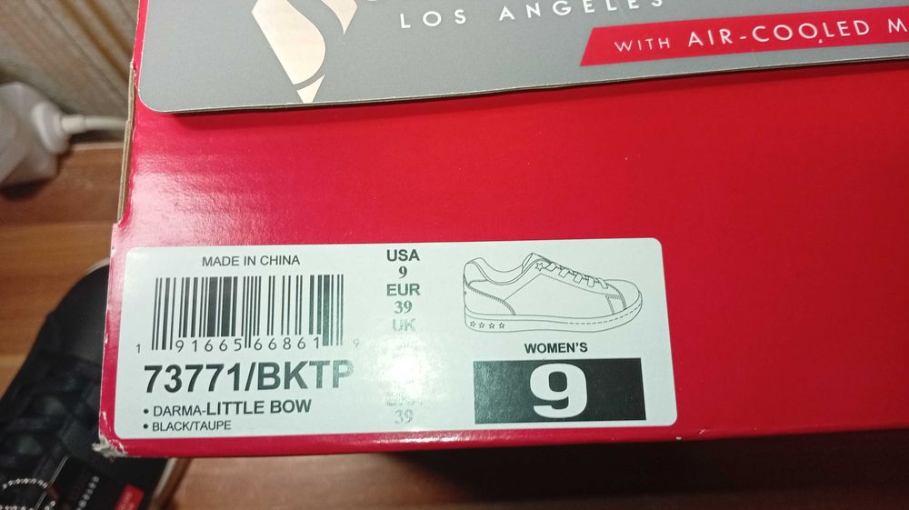 Нові Шкіряні Кросівки Skechers Street Los Angeles 8US/38-38,5UA з США